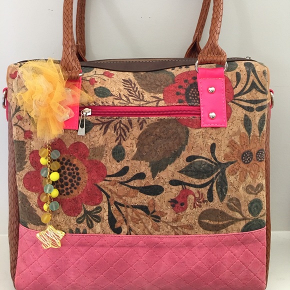 NATURAL CORK Brand new with a original design. - Picture 2 of 8